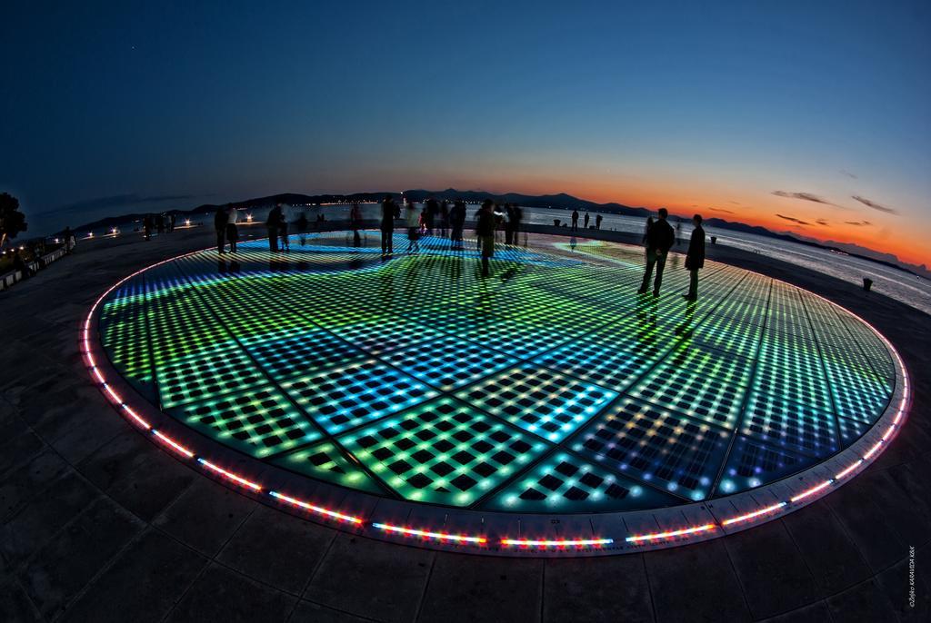 Holiday Resort Laura Zadar Bagian luar foto